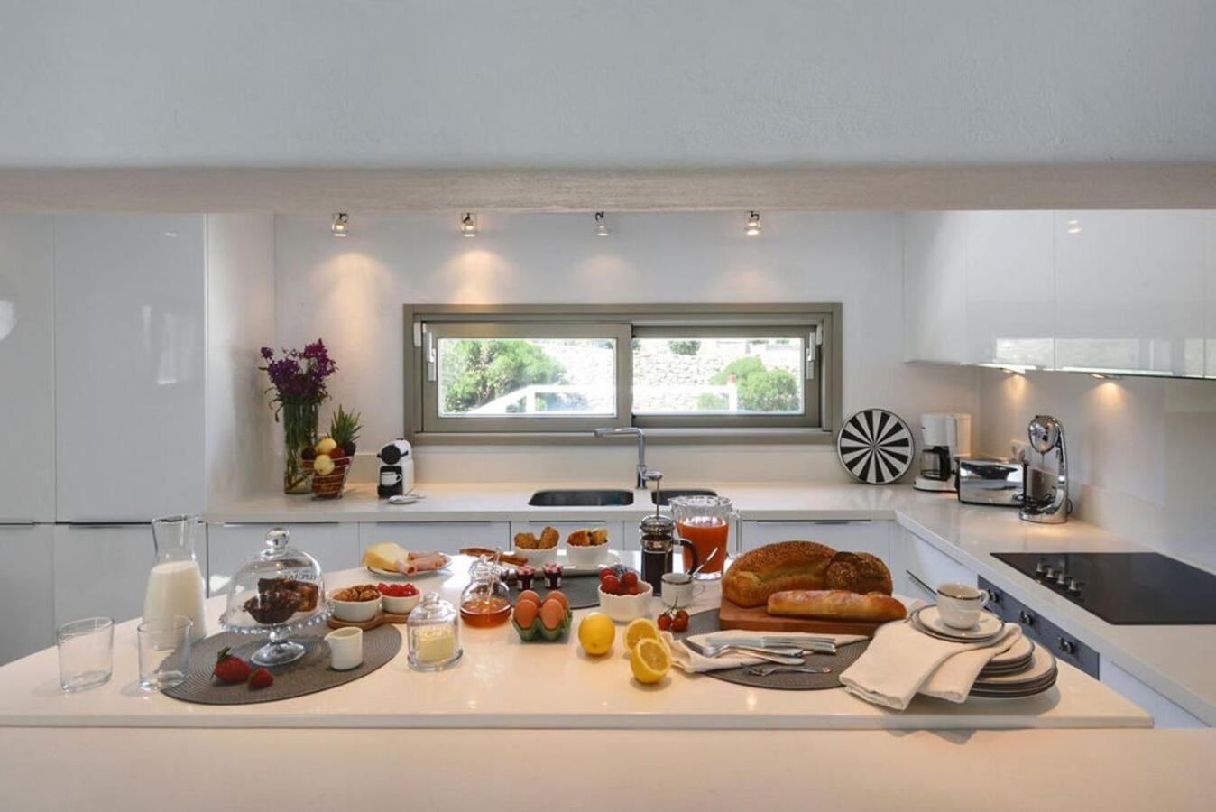 Villa Dafni 4Bed With Pool In Kalafatis Spilia Mykonos Town Ngoại thất bức ảnh