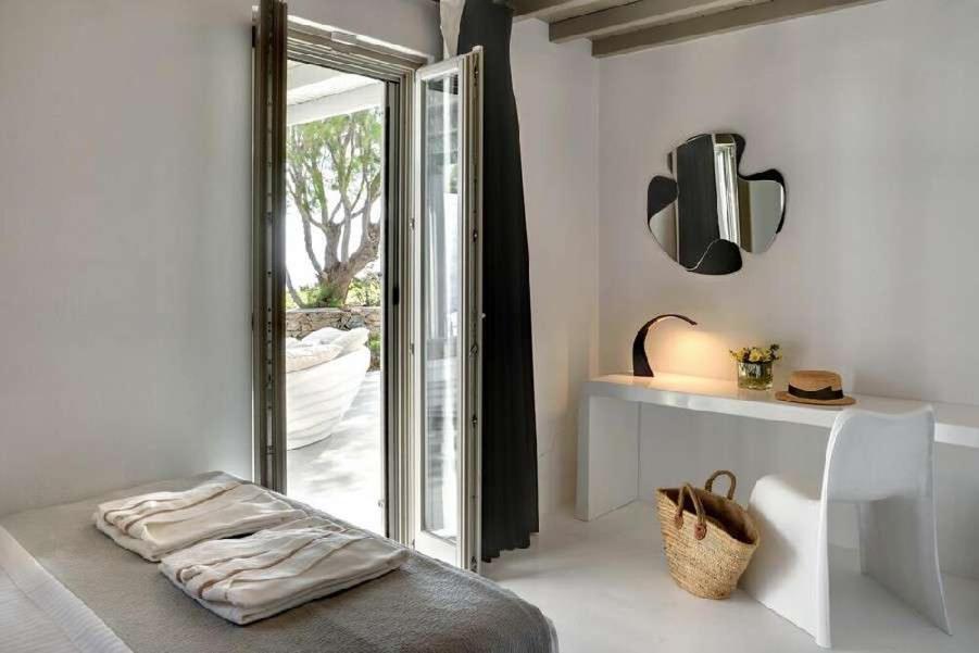 Villa Dafni 4Bed With Pool In Kalafatis Spilia Mykonos Town Ngoại thất bức ảnh