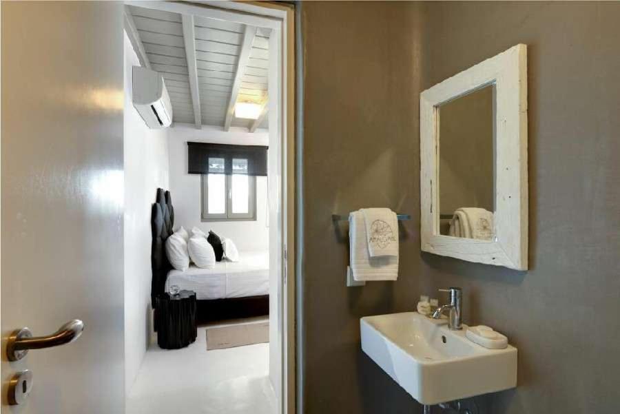 Villa Dafni 4Bed With Pool In Kalafatis Spilia Mykonos Town Ngoại thất bức ảnh